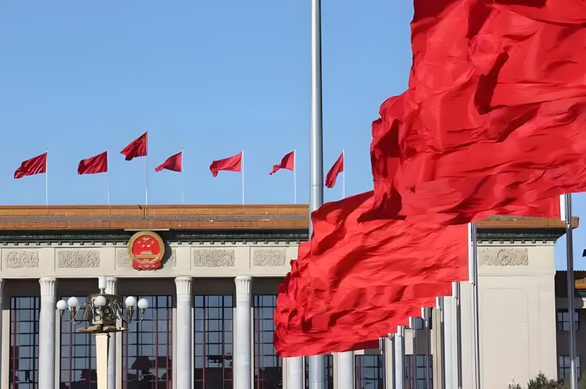 为党和国家事业发展凝聚起强大正能量——习近平总书记在中共中央政治局第二十一次集体学习时的重要讲话指明方向催人奋进