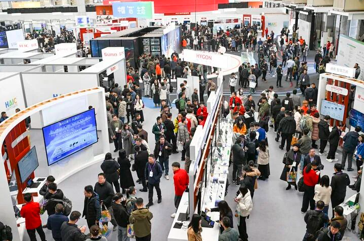 “手搓经济”春天来临