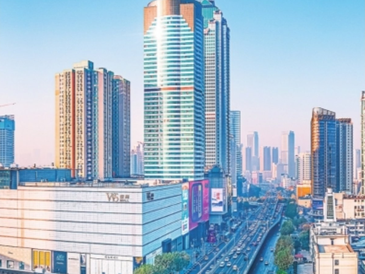 以武商片区为圆心，半径约2公里书写新的商业传奇—— 城市更新激活一个千亿商圈